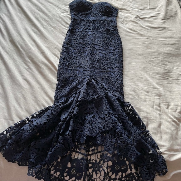 Missguided mermaid cut dress - Picture 2 of 7